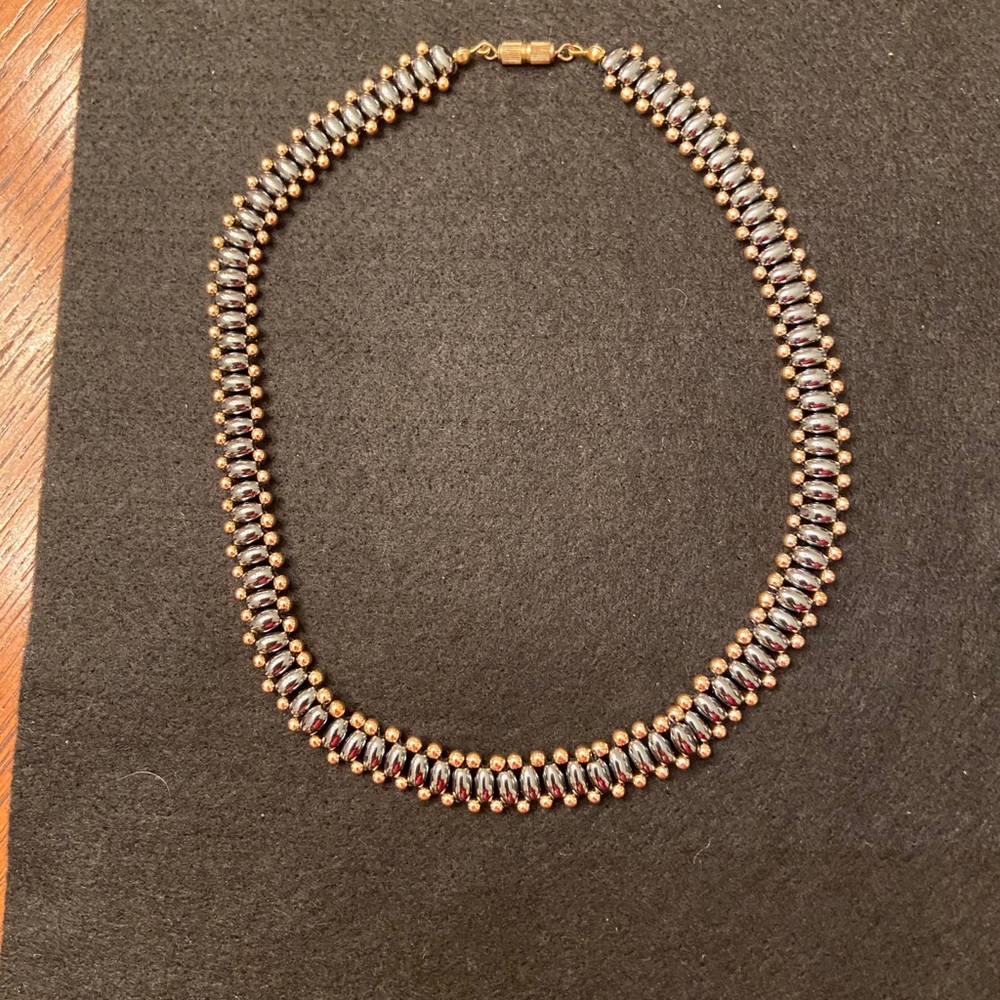 Costume jewelry necklace